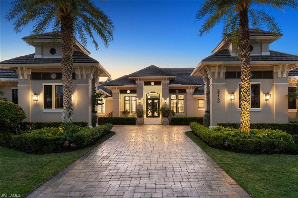 26180 Woodlyn DR, BONITA SPRINGS FL 34134-2