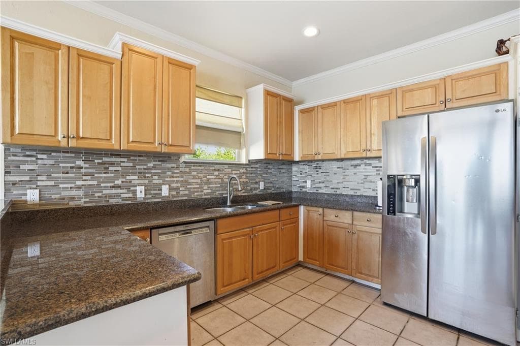 1624 Emerald Cove DR-12
