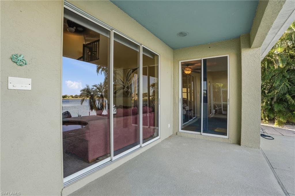 1624 Emerald Cove DR-31