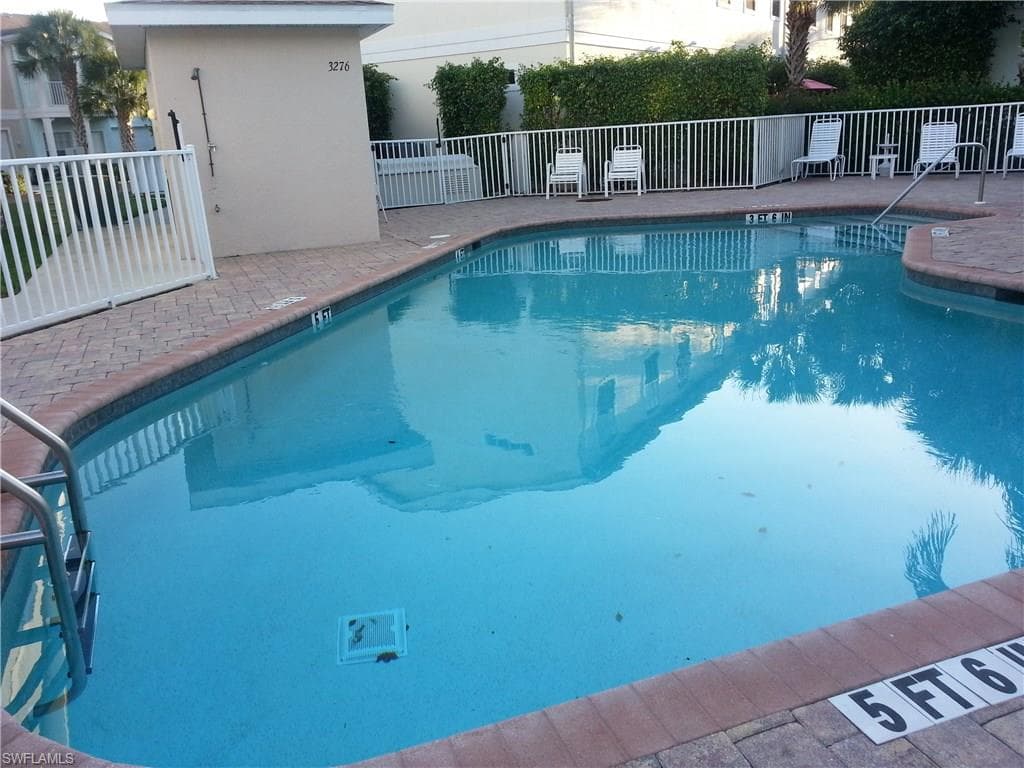 3281 Lindsey LN # 55, NAPLES FL 34109-2