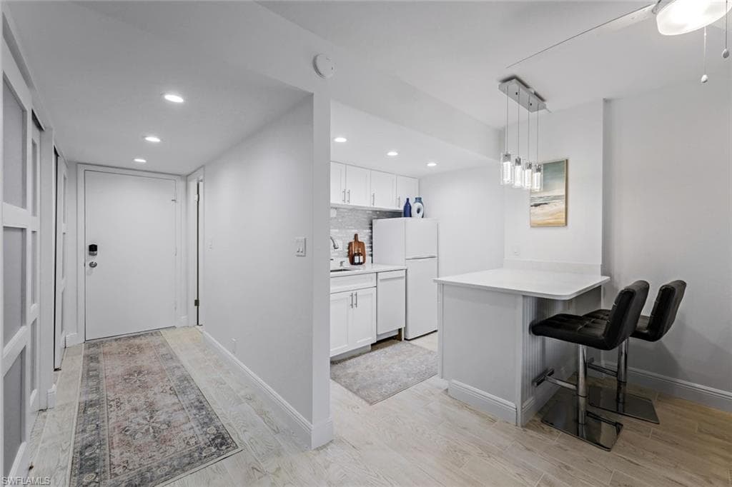 5 Bluebill AVE 205-3