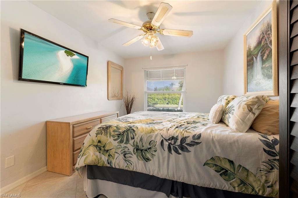 3340 Erick Lake DR # 2004, NAPLES FL 34109-15