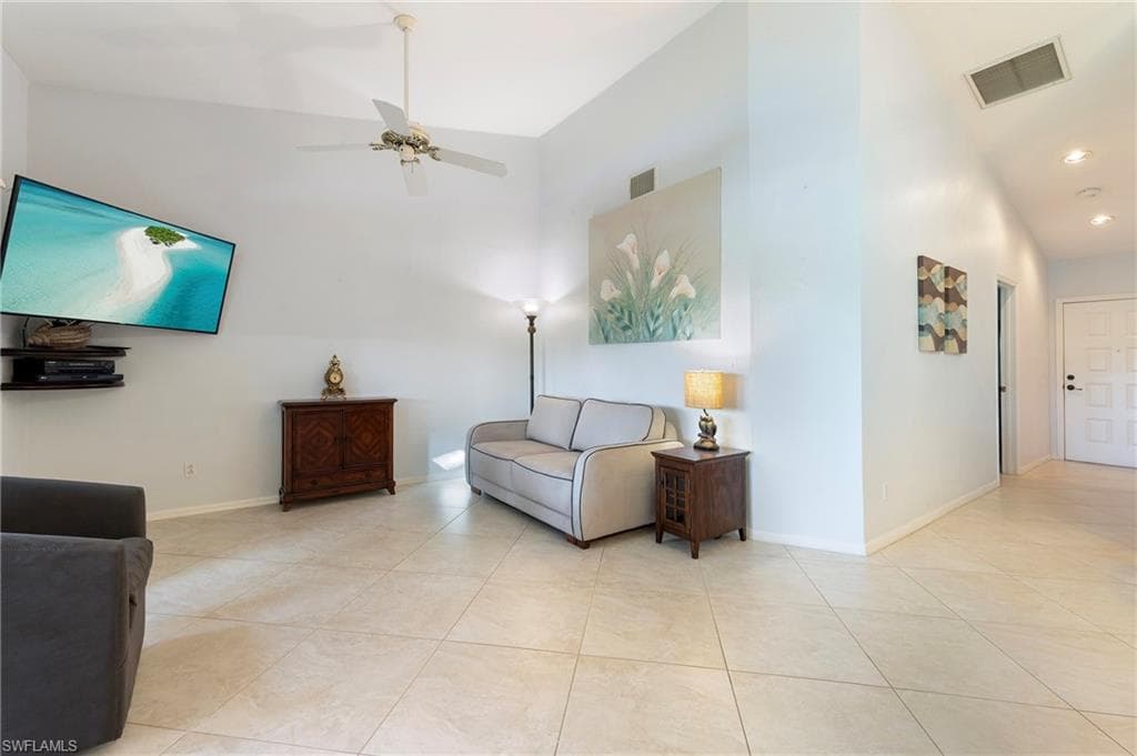 3340 Erick Lake DR # 2004, NAPLES FL 34109-3