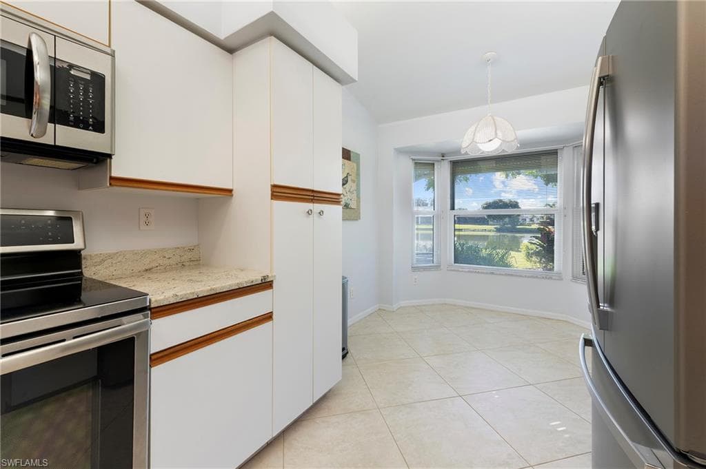 3340 Erick Lake DR # 2004, NAPLES FL 34109-7