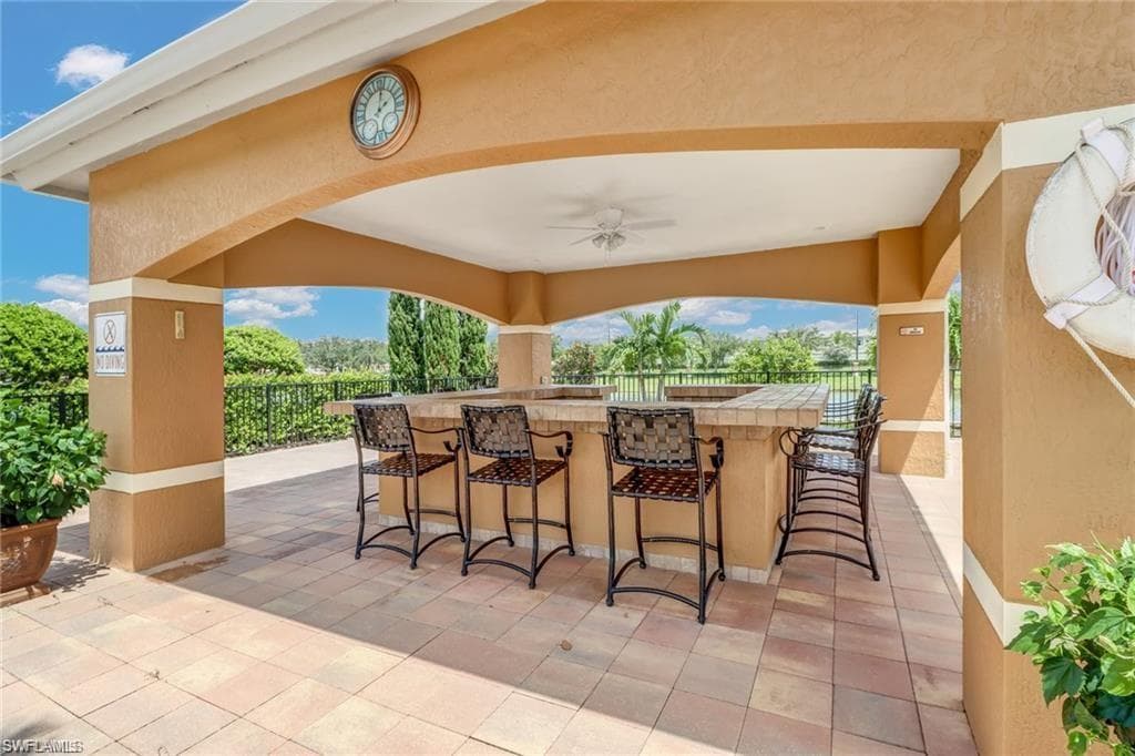 1830 Florida Club CIR # 4202, NAPLES FL 34112-26