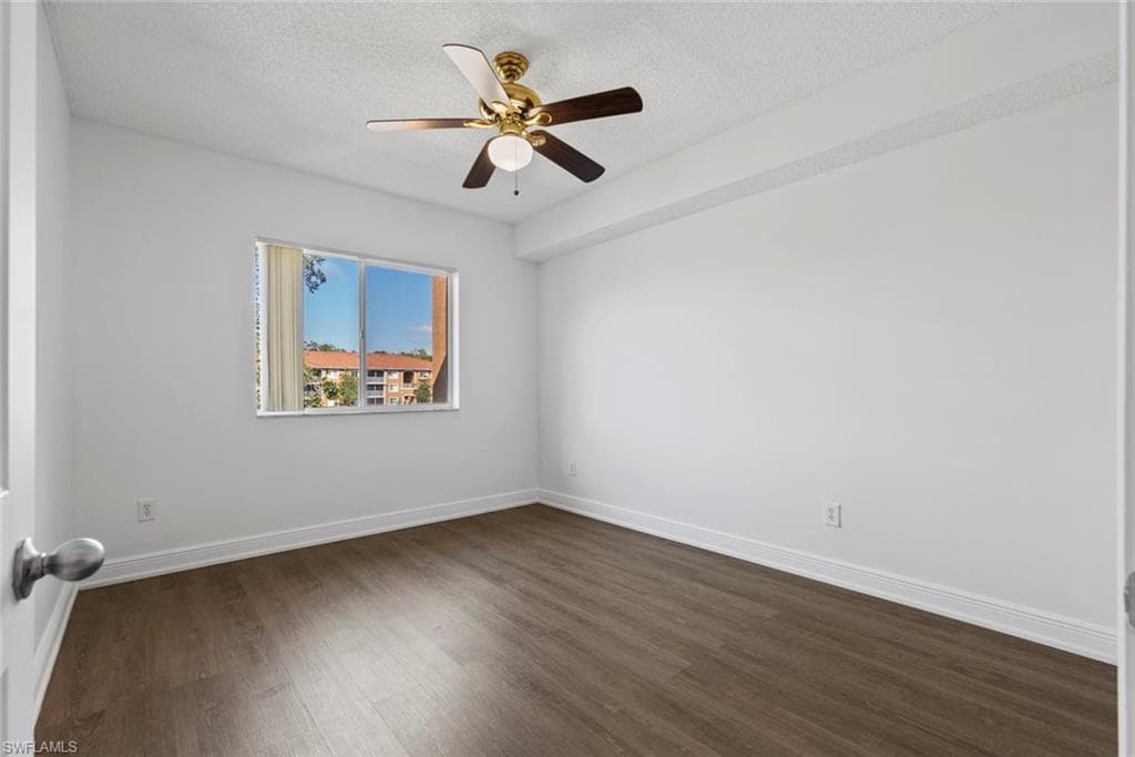 1830 Florida Club CIR # 4202, NAPLES FL 34112-12