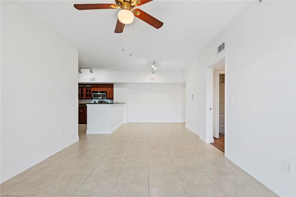 1830 Florida Club CIR # 4202, NAPLES FL 34112-2