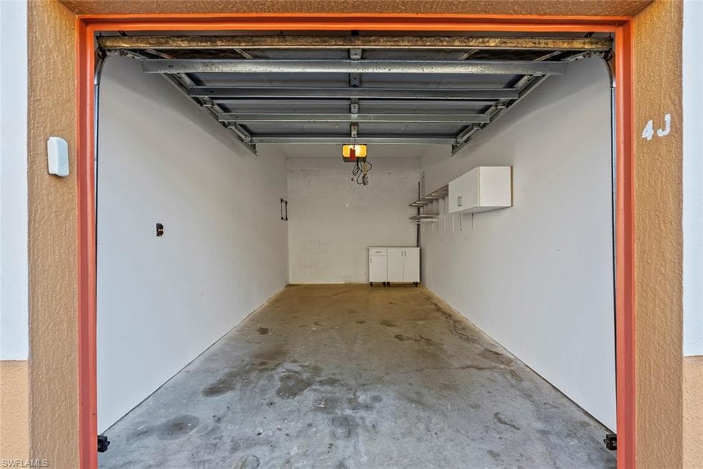 1830 Florida Club CIR # 4202, NAPLES FL 34112-14