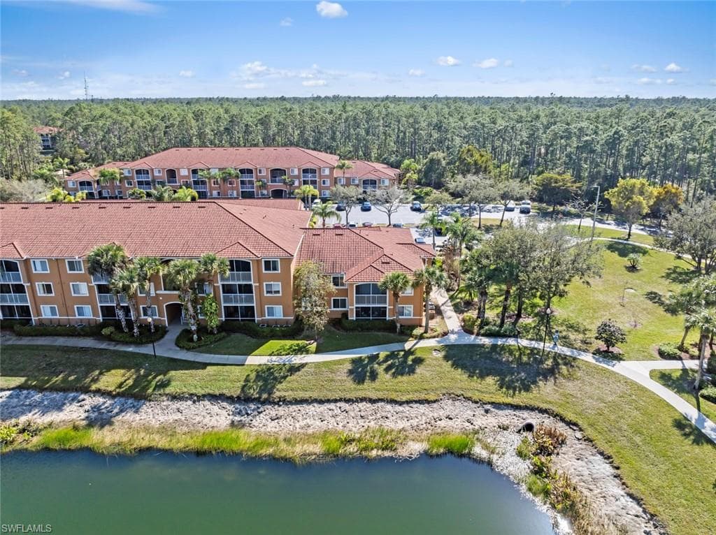 1830 Florida Club CIR # 4202, NAPLES FL 34112-18