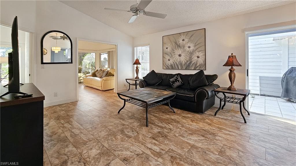 14805 Crooked Pond CT-35