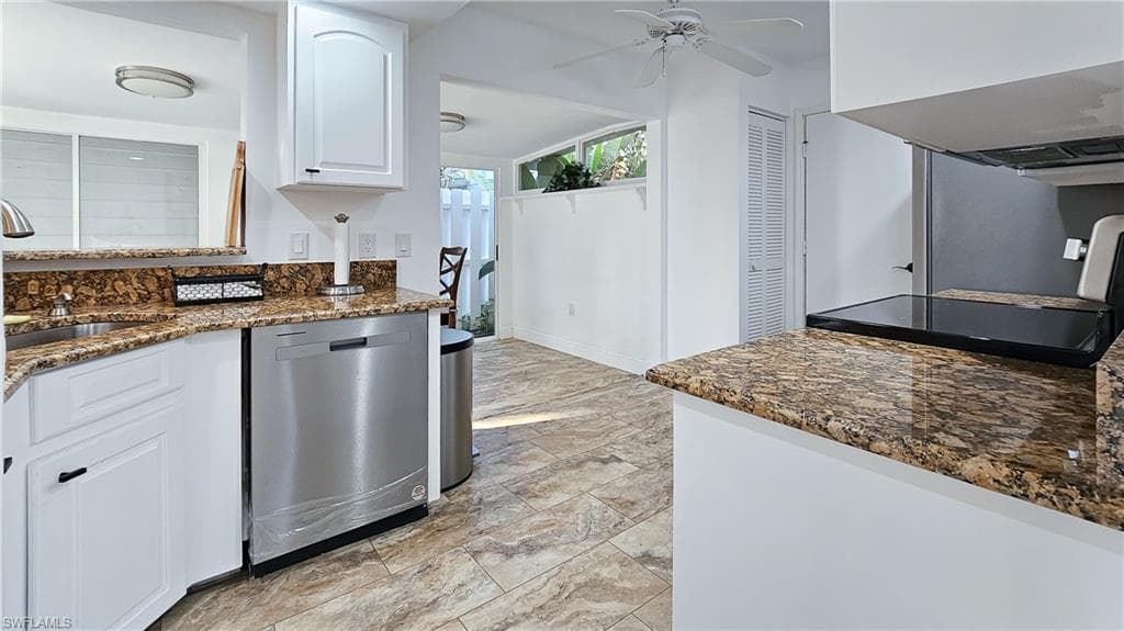 14805 Crooked Pond CT-31
