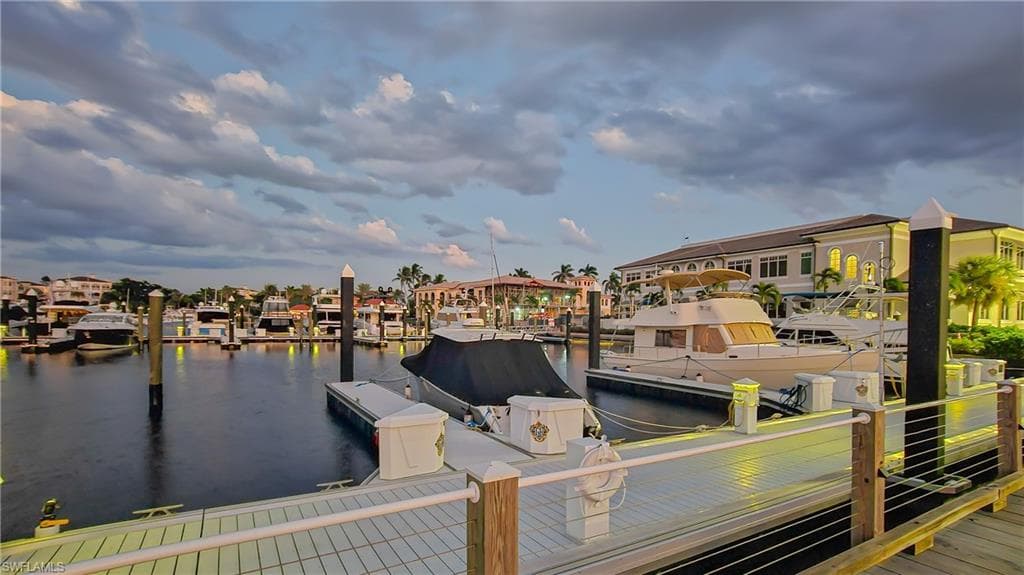 14805 Crooked Pond CT-30