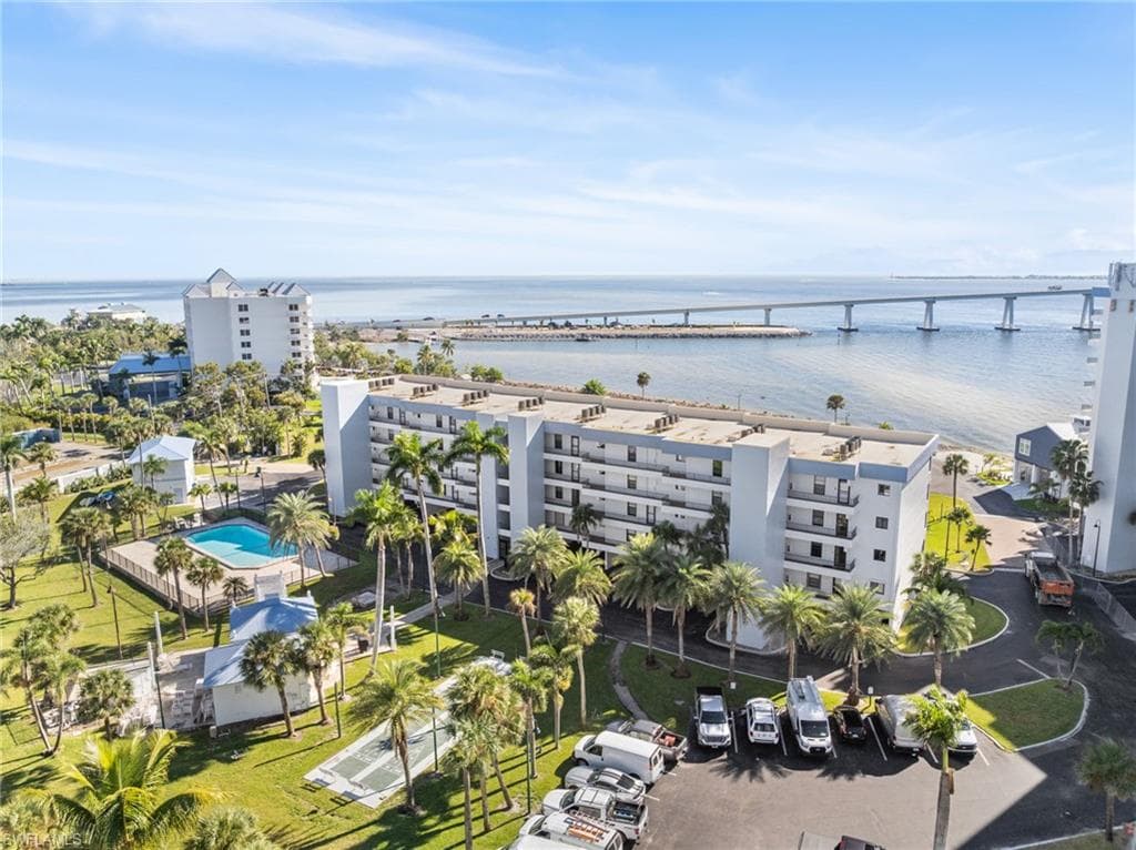 15010 Punta Rassa RD # 106, FORT MYERS FL 33908-25
