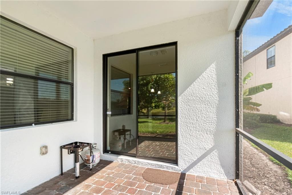 10996 Cherry Laurel DR, FORT MYERS FL 33912-25