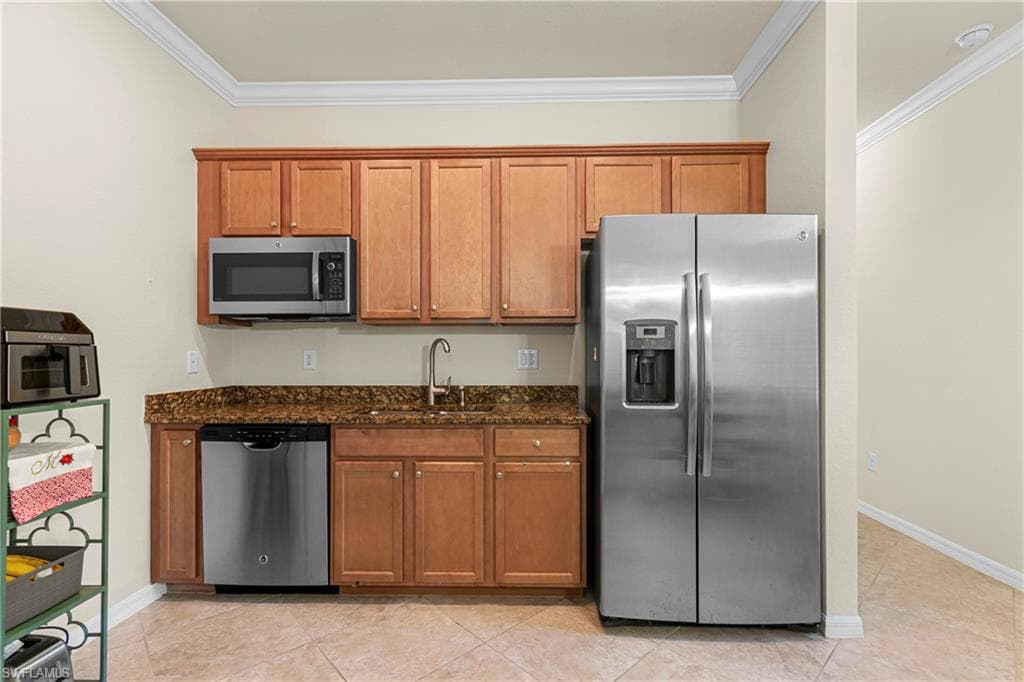 10996 Cherry Laurel DR, FORT MYERS FL 33912-12