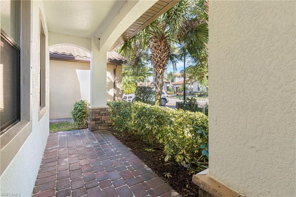 10996 Cherry Laurel DR, FORT MYERS FL 33912-30