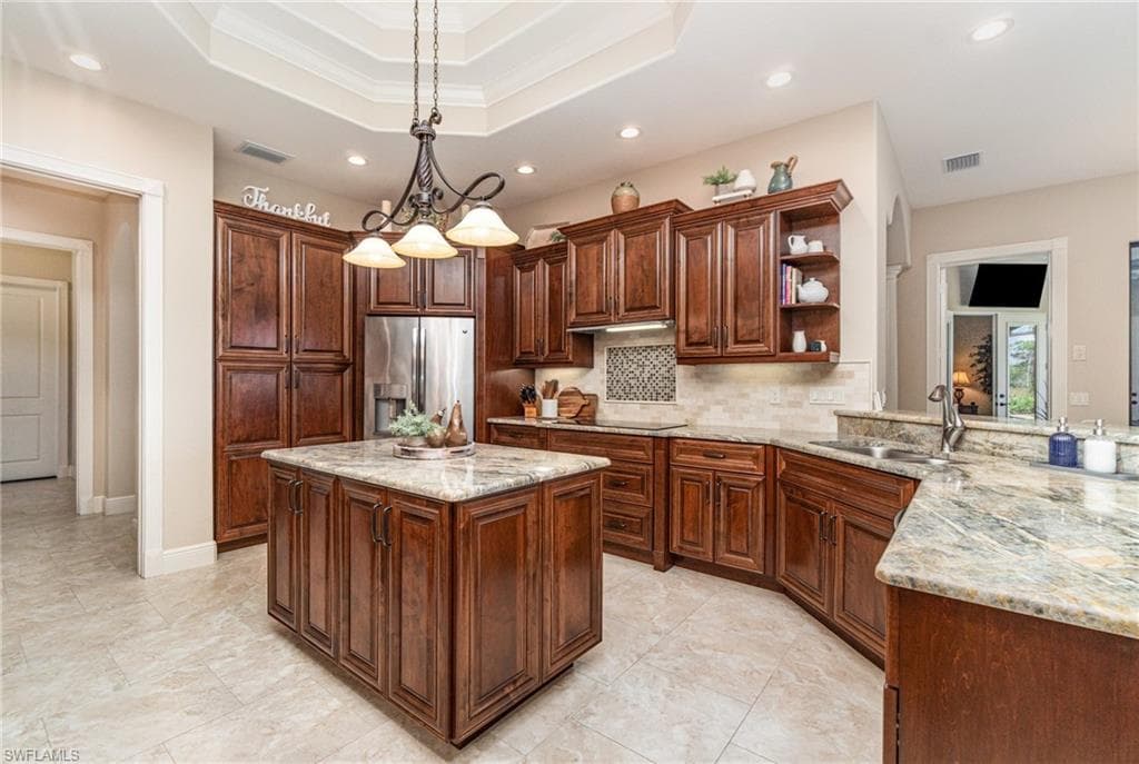 6135 Calusa Ridge TRL, BOKEELIA FL 33922-6