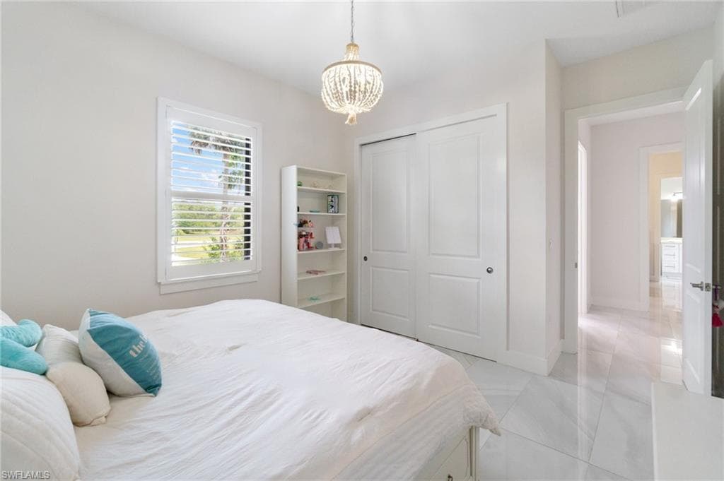 3160 Safe Harbor DR, NAPLES FL 34117-25