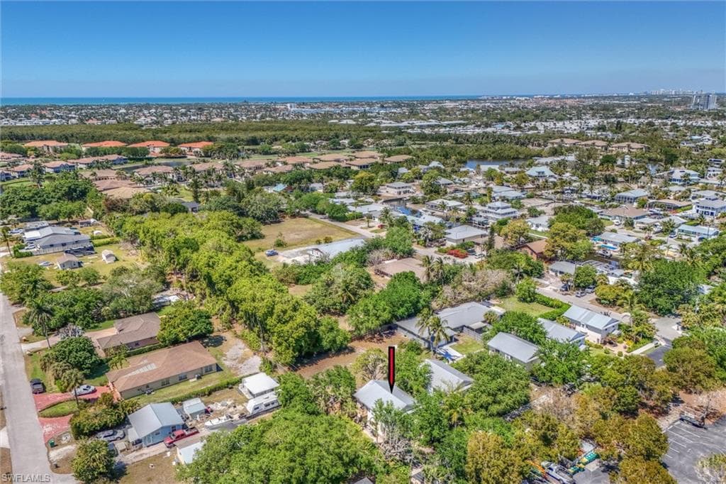 2800 Lakeview DR # 5, NAPLES FL 34112-21