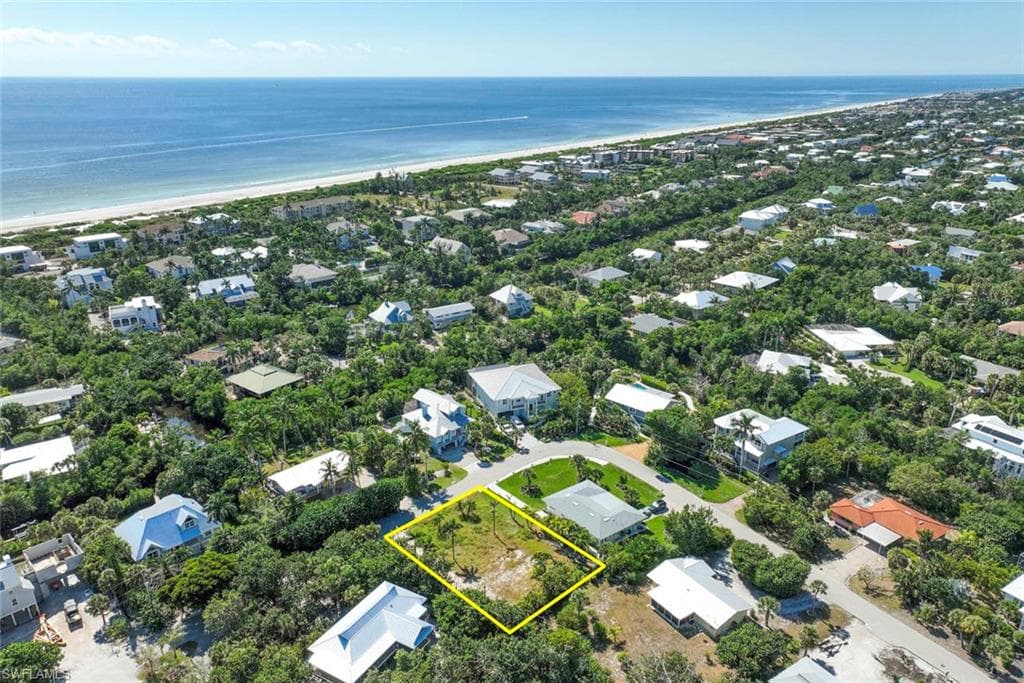 524 Lagoon DR-4