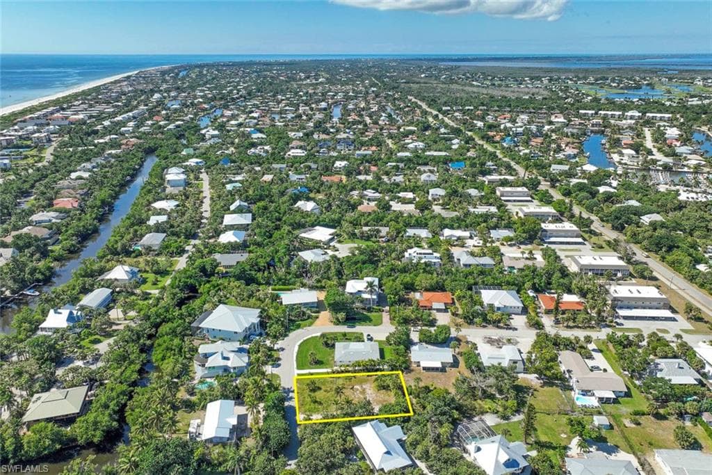 524 Lagoon DR-8