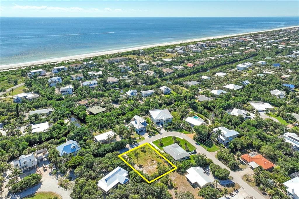 524 Lagoon DR-9