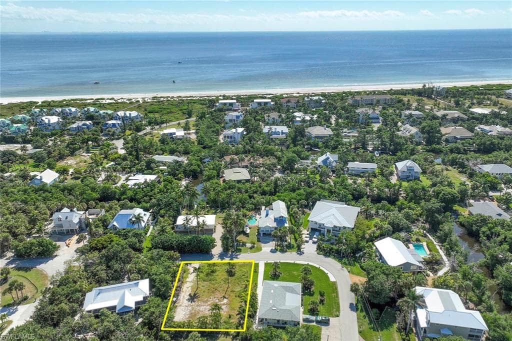 524 Lagoon DR-3