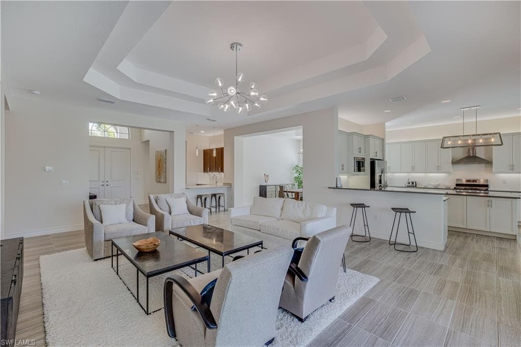 4549 Azalea DR, NAPLES FL 34119-11