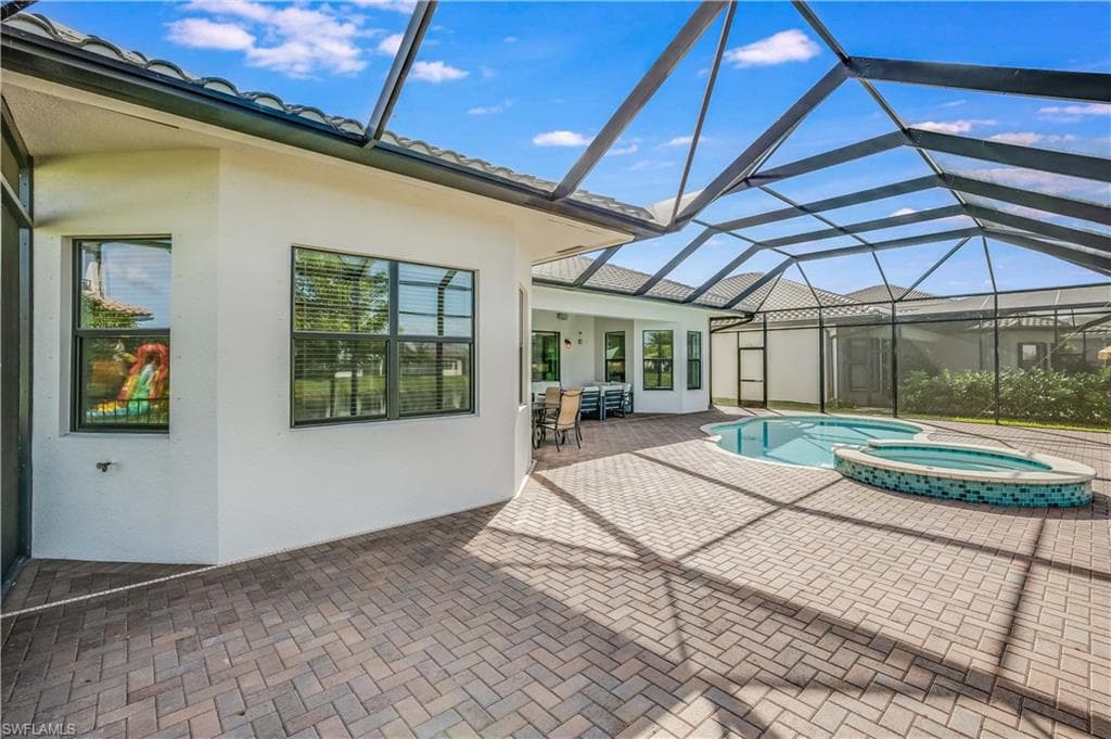 4549 Azalea DR, NAPLES FL 34119-2