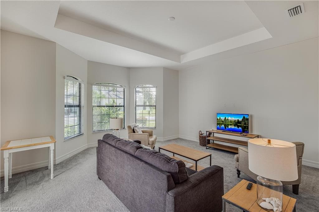 4549 Azalea DR, NAPLES FL 34119-8