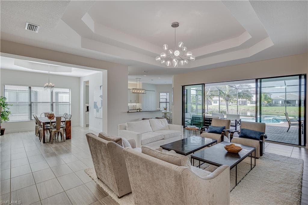 4549 Azalea DR, NAPLES FL 34119-10