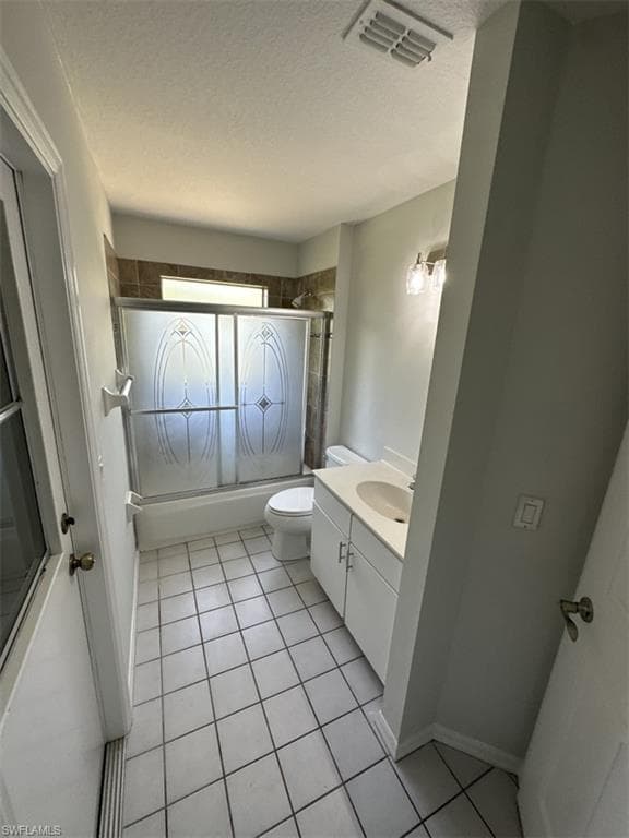 2400 Leavitt RD, ALVA FL 33920-23