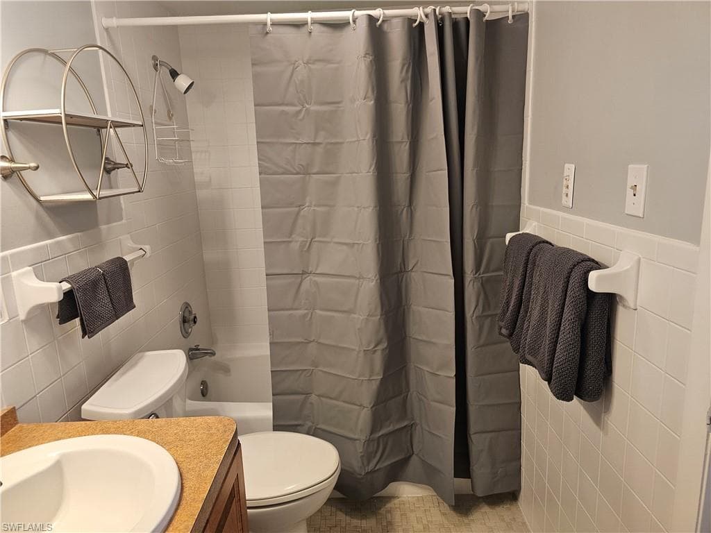 7400 Estero BLVD # 214, FORT MYERS BEACH FL 33931-10