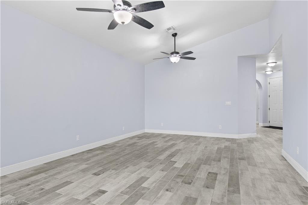 4316 Avian AVE, FORT MYERS FL 33916-6