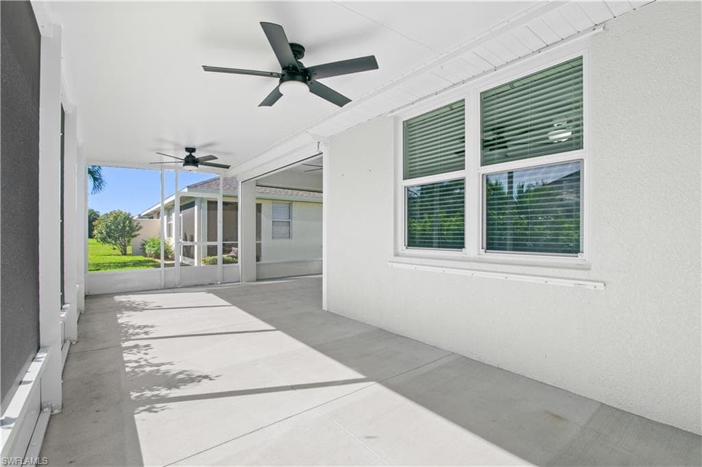 4316 Avian AVE, FORT MYERS FL 33916-18