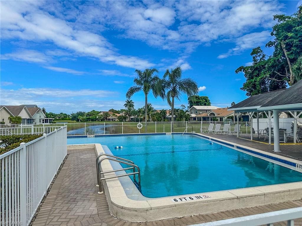 13609 Admiral CT, FORT MYERS FL 33912-22