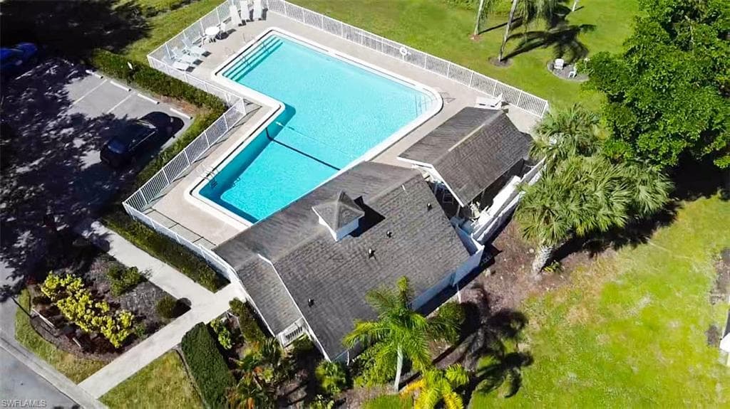 13609 Admiral CT, FORT MYERS FL 33912-29