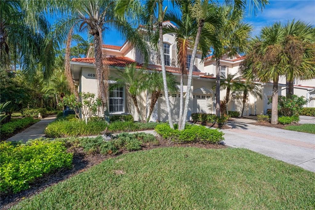 4695 Winged Foot CT 101-0