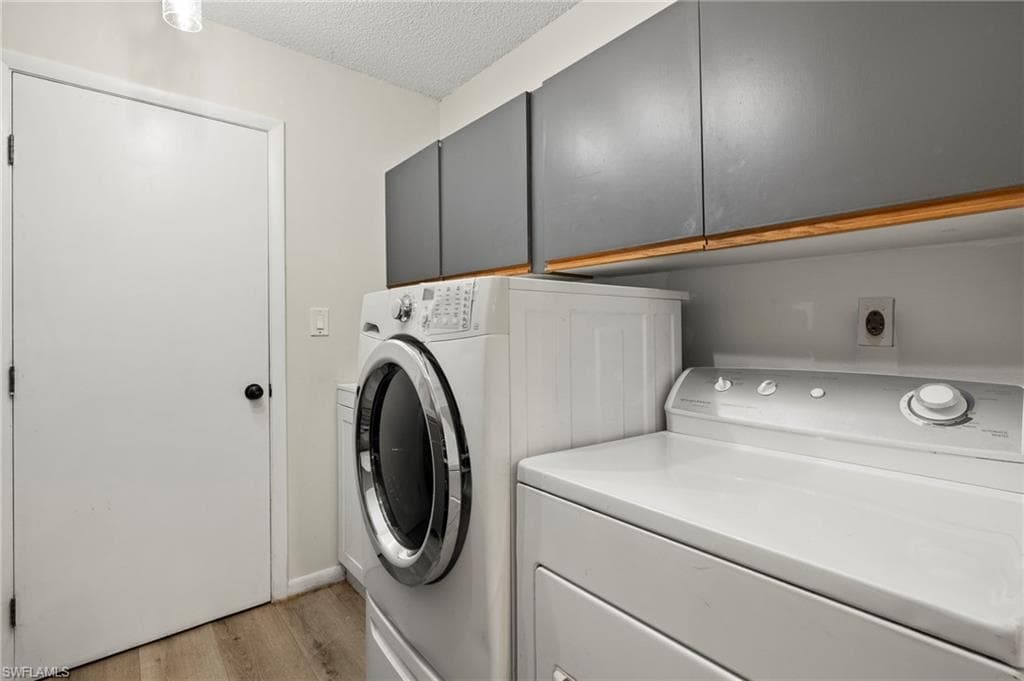 13252 Tall Pine CIR, FORT MYERS FL 33907-25