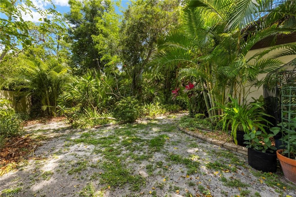 13252 Tall Pine CIR, FORT MYERS FL 33907-31