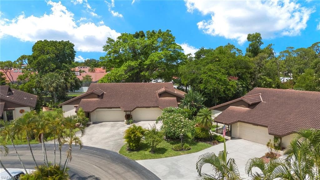 13252 Tall Pine CIR, FORT MYERS FL 33907-3