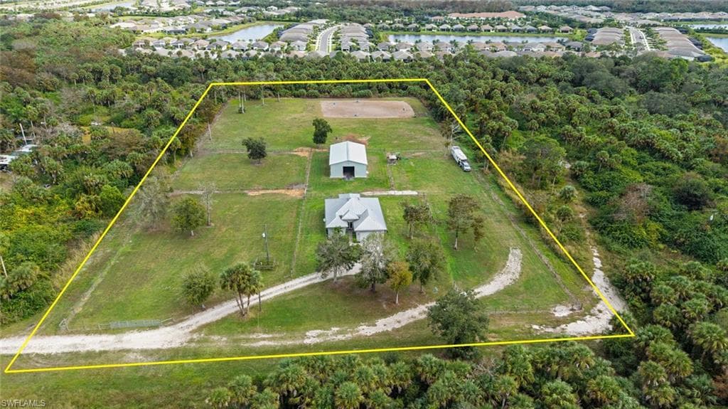 1960 Moulder DR, NAPLES FL 34120-30