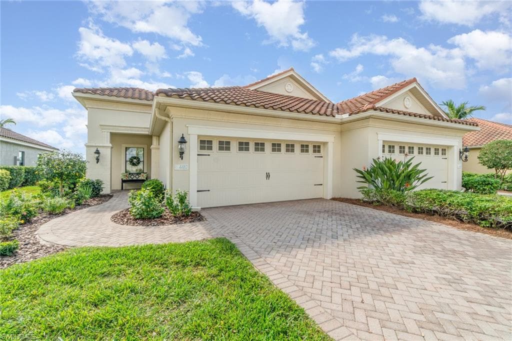 4482 Waterscape LN, FORT MYERS FL 33966-27