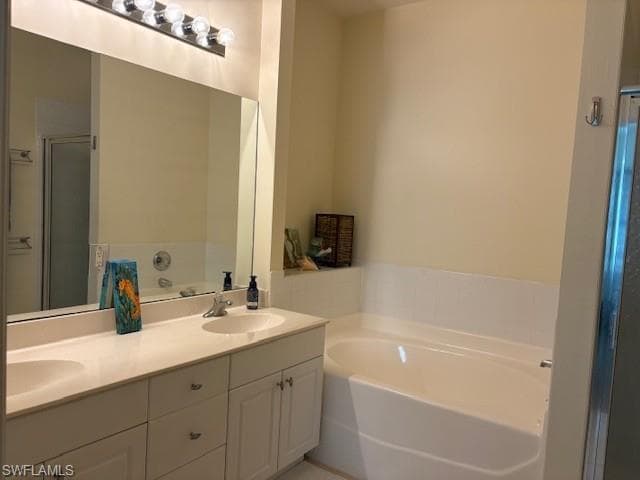 11807 Bayport LN # 204, FORT MYERS FL 33908-16