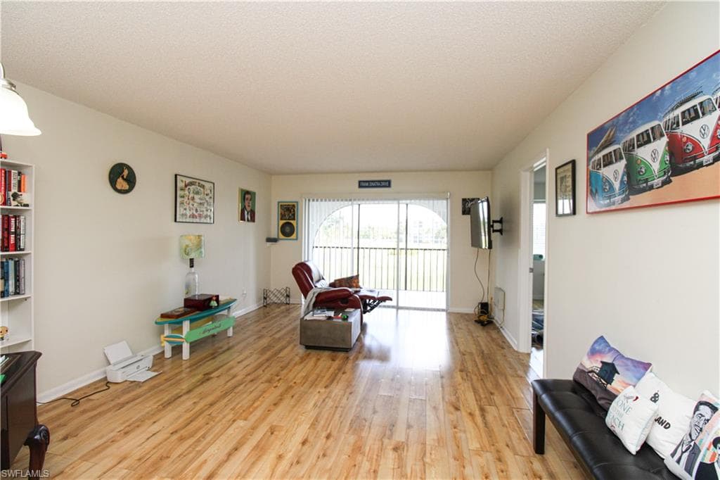 41 High Point CIR S 303-9