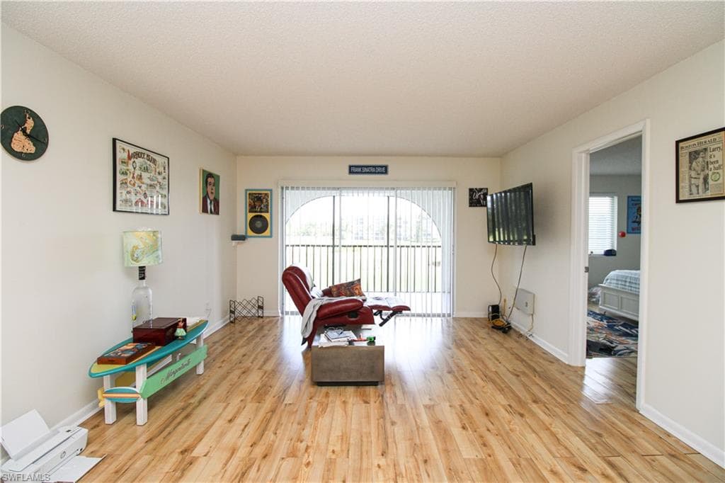 41 High Point CIR S 303-10