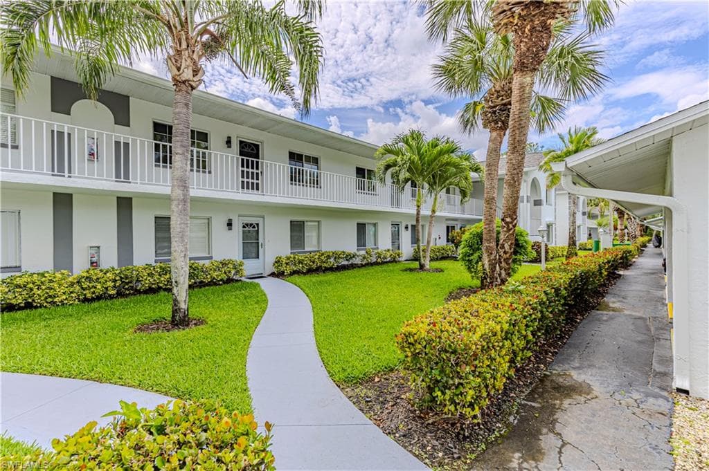 164 Belina DR # 4, NAPLES FL 34104-23