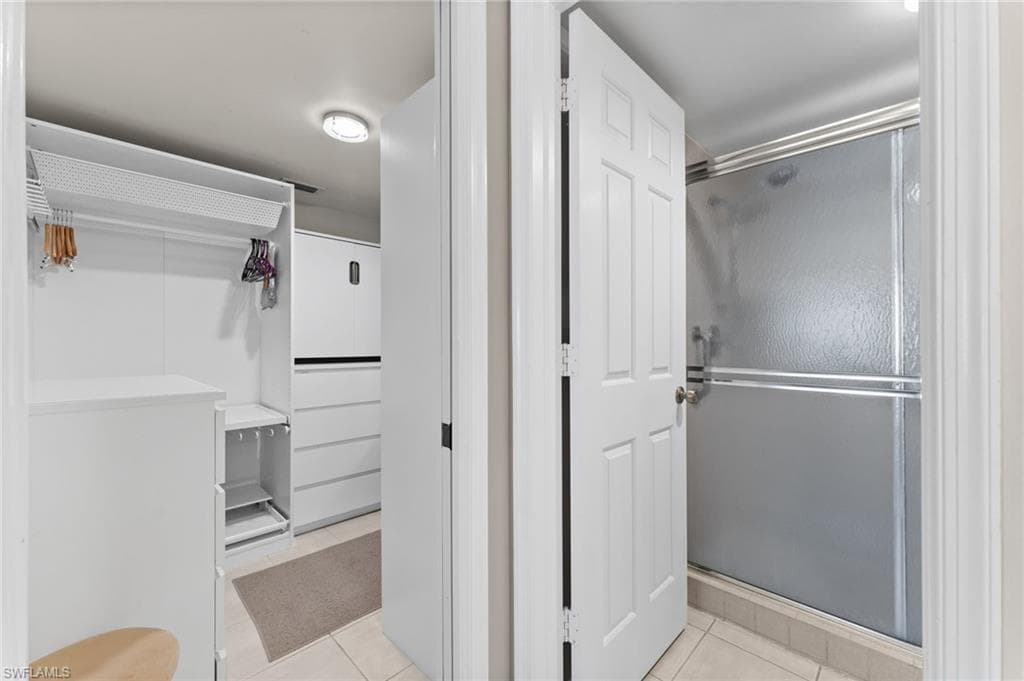 3001 Sandpiper Bay CIR # B103, NAPLES FL 34112-16