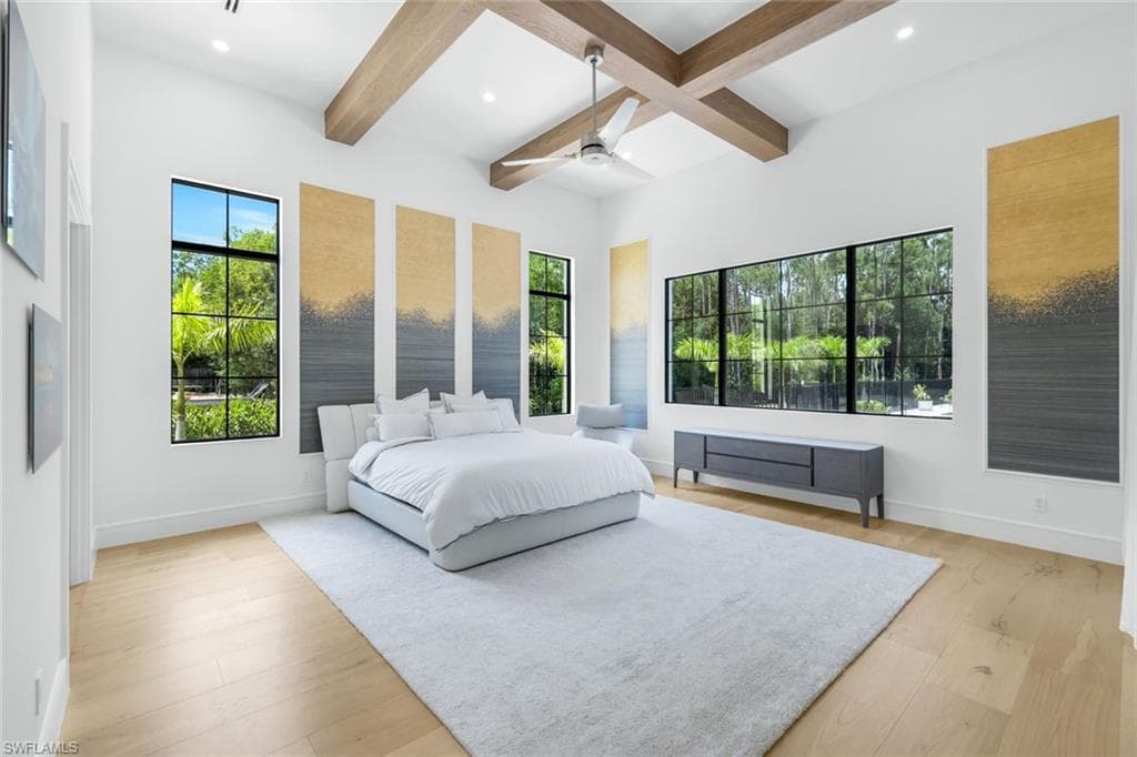 6677 Hunters RD, NAPLES FL 34109-17