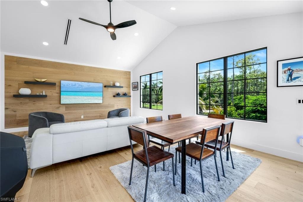 6677 Hunters RD, NAPLES FL 34109-34